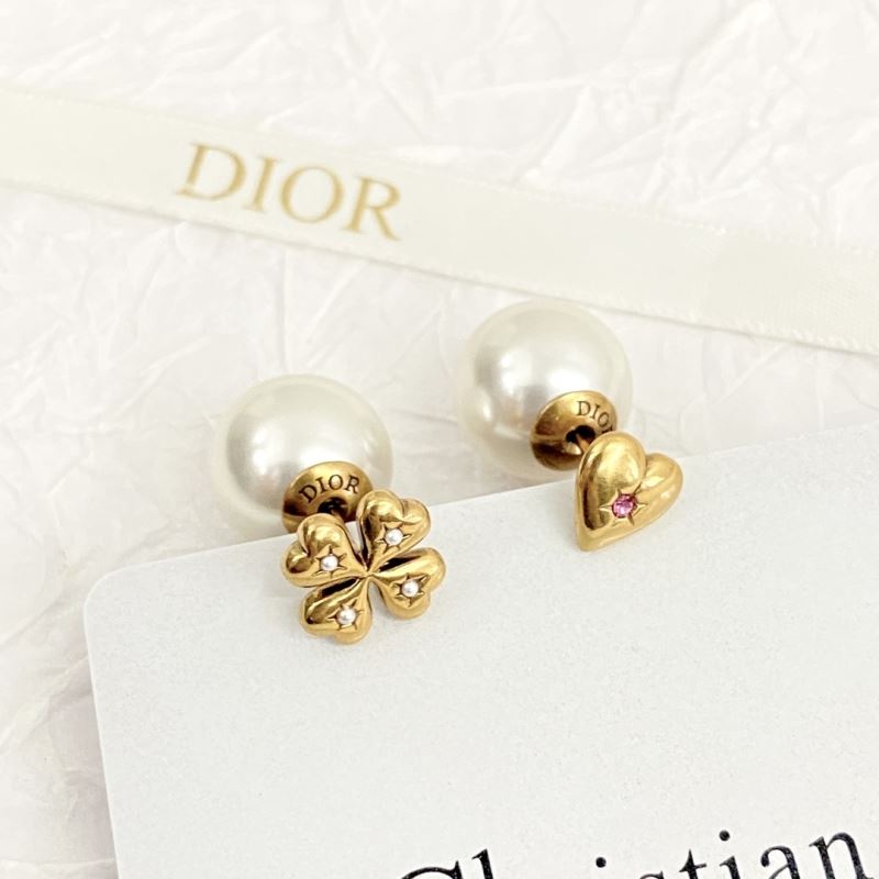 chr1st1an D10r earrings
